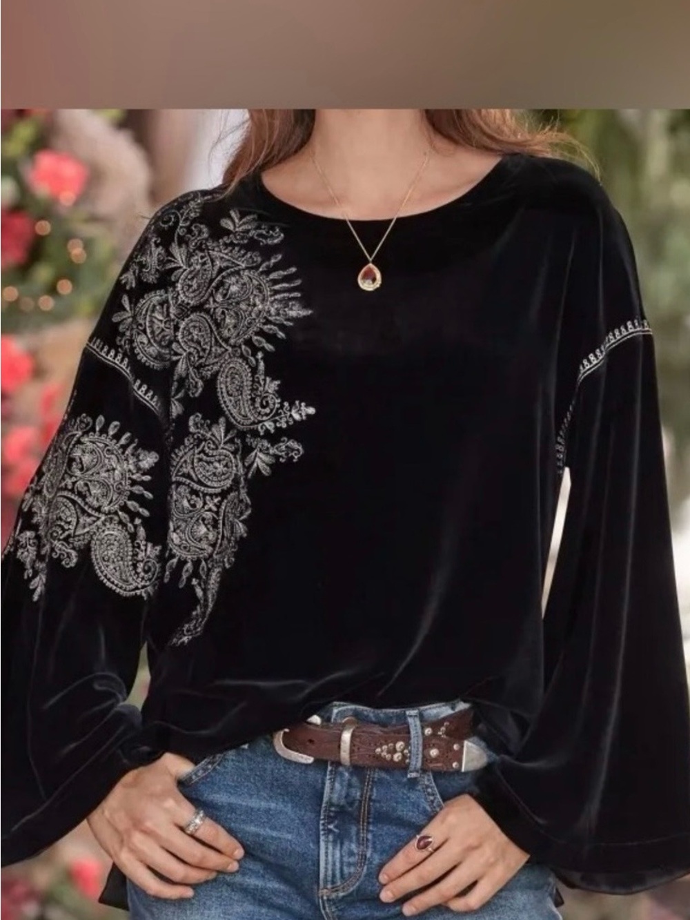 Sundance Dreams in Harvest Black Silk Blend Velvet Embroidered Boho Top Size L
